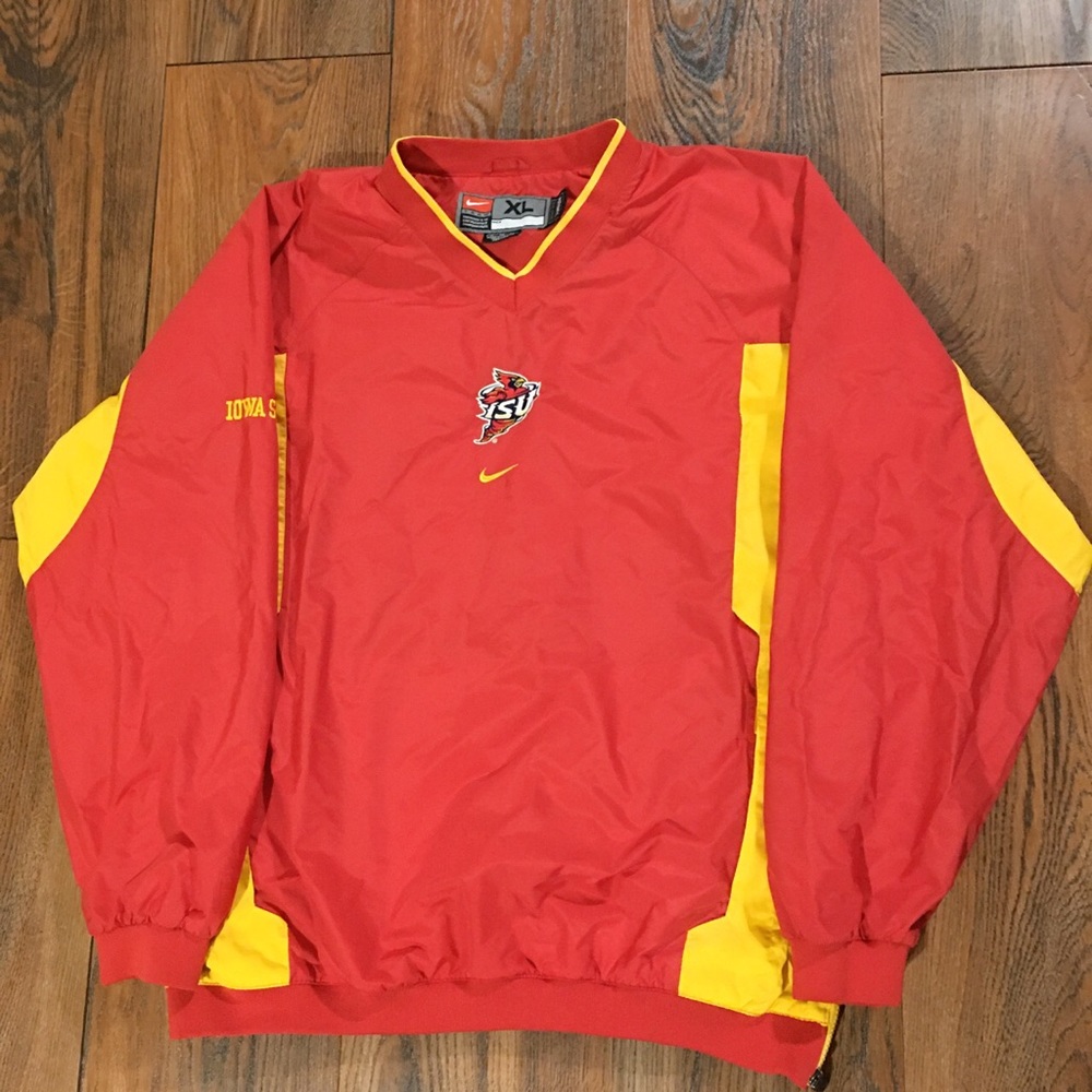 Nike Iowa State Pullover